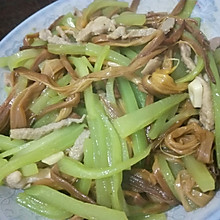 黄花菜莴笋炒肉