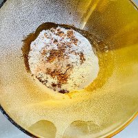 用不太喜欢的肥肉做个酥脆鲜香的油渣饼吧！的做法图解2