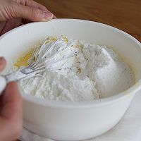 春天里的盒子蛋糕的做法图解6