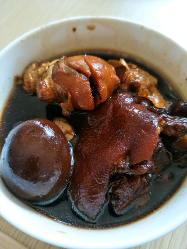 广东传统菜式:甜醋猪脚(黑醋姜)详细版本
