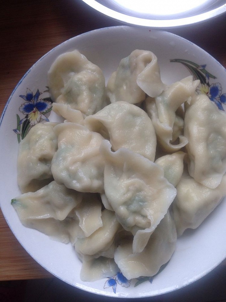 苦菊水饺的做法