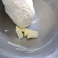 一次发酵~绵软又拉丝的酸奶炼乳排包️的做法图解8