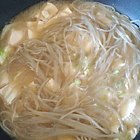 比肉还香的白菜豆腐炖粉条的做法图解13