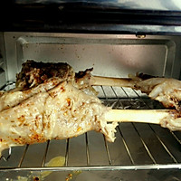 烤箱出炉外焦里嫩的烤羊腿（小羊腿）的做法图解5
