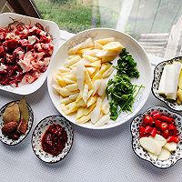 川味箭笋烧牛腩的做法图解1