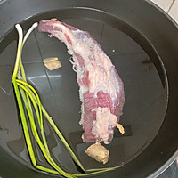 清汤牛腩面的做法图解1