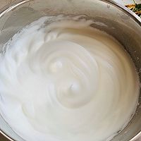 松软细腻的酸奶蛋糕的做法图解4