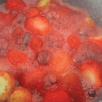 冰点草莓的做法图解6