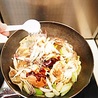 #感恩节烹饪挑战赛#爆炒香辣小花蟹的做法图解9