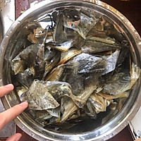 冬瓜滚柴鱼皮汤的做法图解1