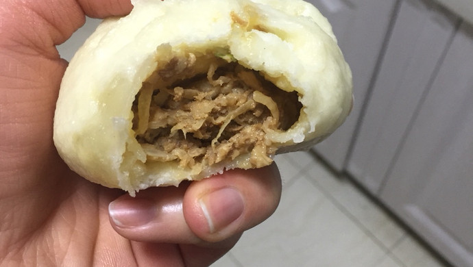 白萝卜猪肉香包