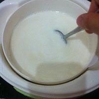 自制减肥的红糖酸奶的做法图解4