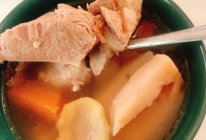 猪骨板栗莲藕汤的做法