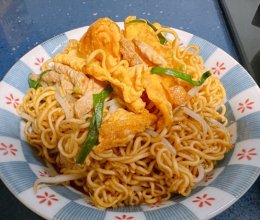 肉丝炒面的做法