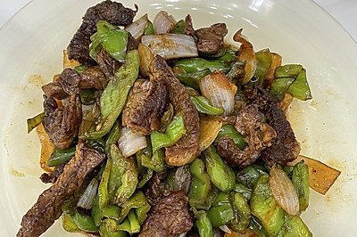 黑椒炒牛排