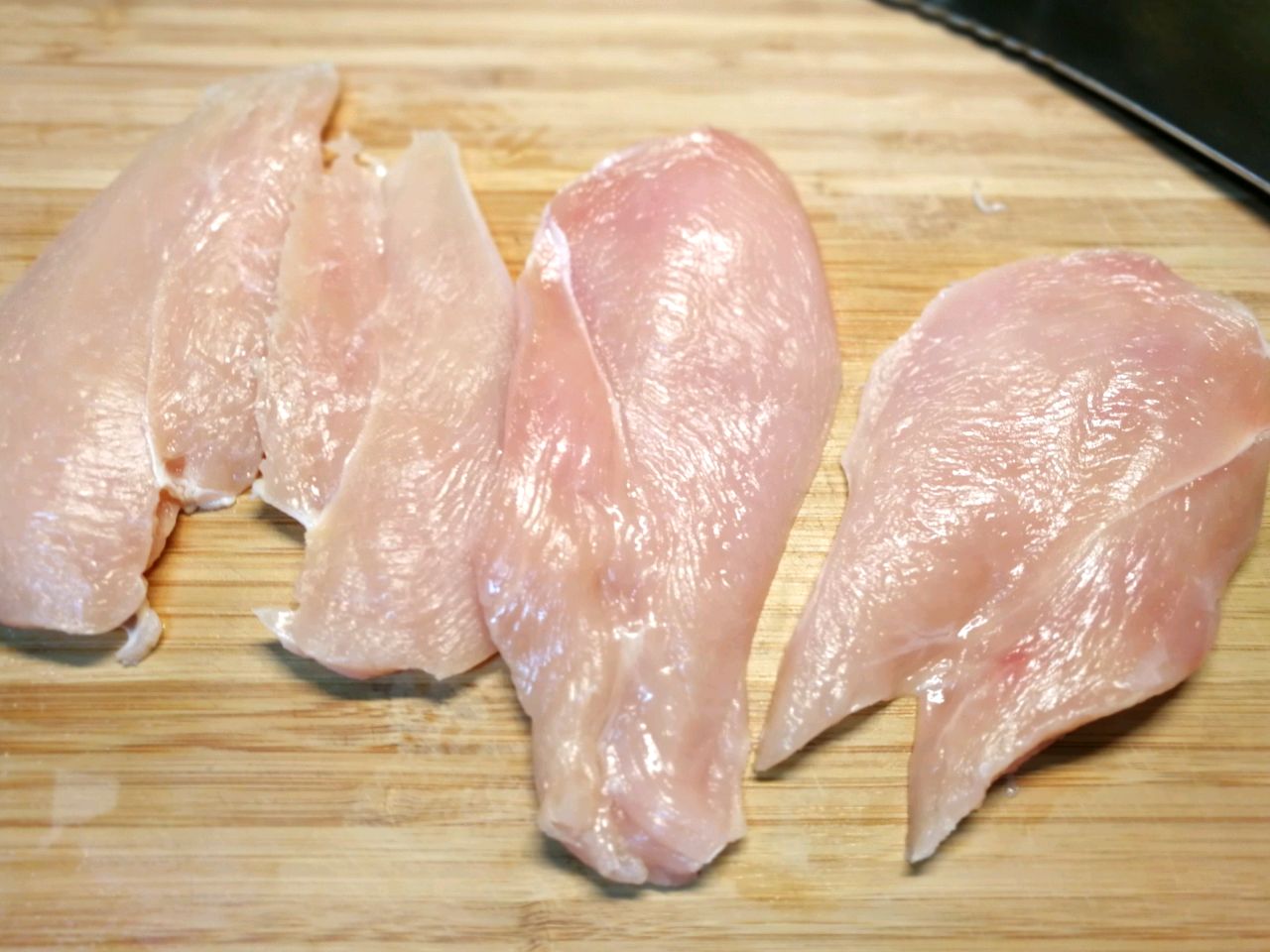 鸡胸肉位置图图片