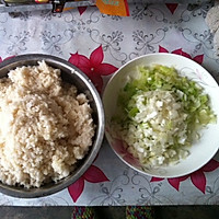 莲菜猪肉饺子的做法图解3