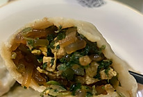 小白菜鸡蛋粉条虾仁蒸饺的做法