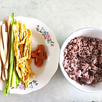 辣白菜紫菜包饭（郊游必备家庭寿司）的做法图解1