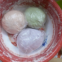 彩色饺子的做法图解1