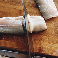 鱼肉饺子的做法图解2