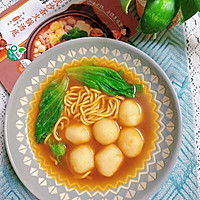 #i上冬日 吃在e起#10分钟快手早餐-港式沙茶鱼丸车仔面的做法图解8