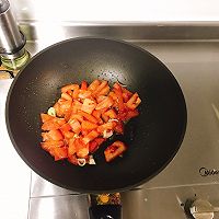 #秀出你的早餐#风情万种的番茄疙瘩汤的做法图解3