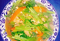 西芹炒肉的做法