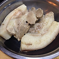 东北酸菜血肠的做法图解2
