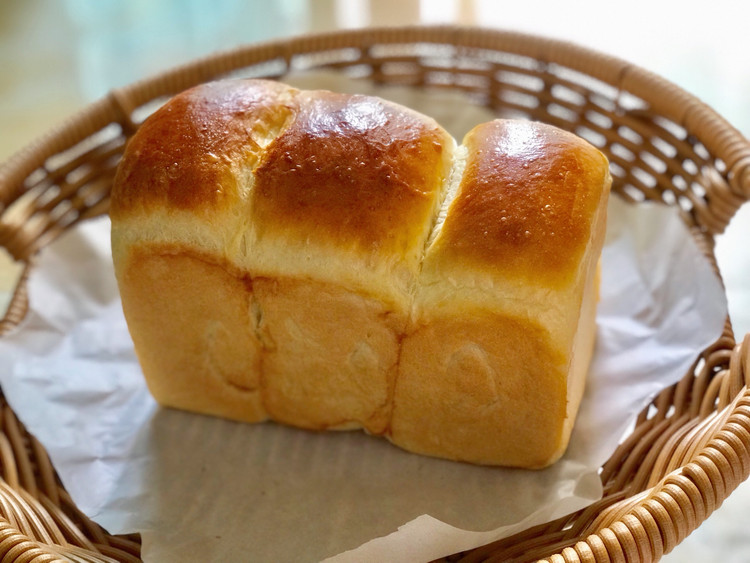 柔软的牛奶吐司面包（汤种法）的做法