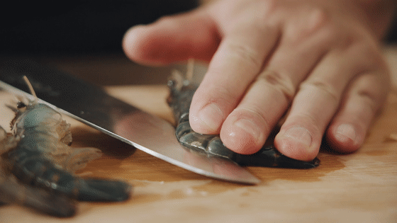 【看起来是大菜 实际操作灰常简单的】粉丝蒜蓉虾的做法图解2