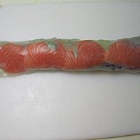 三文鱼蔬菜卷的做法图解6