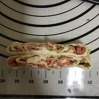 葱香烤肠花卷的做法图解11