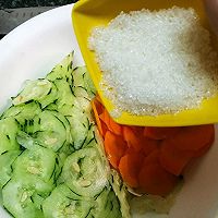 #父亲节，给老爸做道菜#清脆爽口的酸甜黄瓜的做法图解2