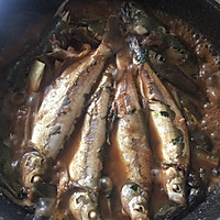 鲶鱼炖茄子的做法图解4