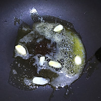 芝士虾仁焗饭的做法图解2