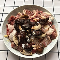 冬菇蒸鸡肉的做法图解4
