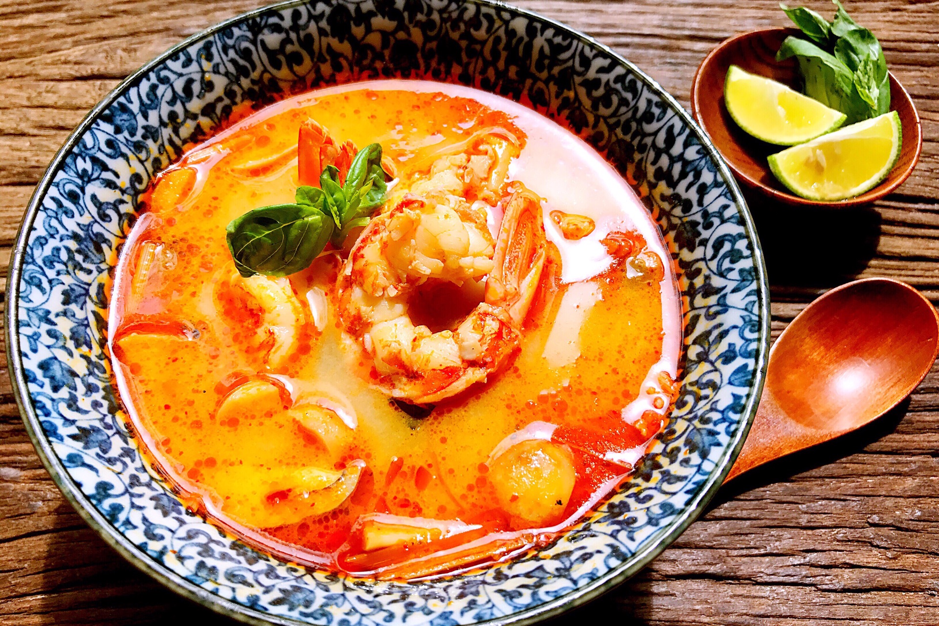 泰国30道经典小吃，你的最爱是什么？内附必吃夜市推荐_凤凰旅游