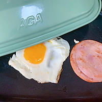 火腿鸡蛋三明治【十分钟快手早餐】#脑洞大开的丘比#的做法图解6