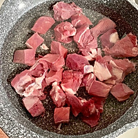 番茄土豆炖牛肉的做法图解3