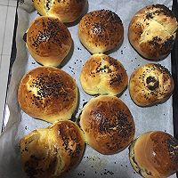 豆沙面包的做法图解5