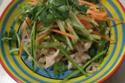 麻油拌鸡丝