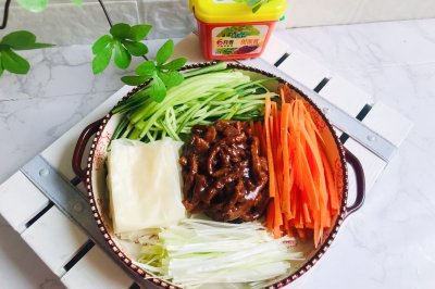 京酱肉丝