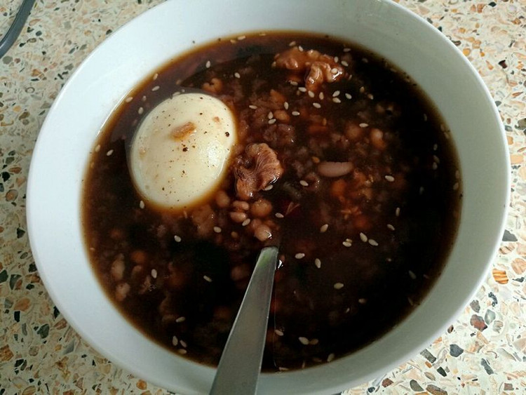 黑豆薏米补肾粥的做法