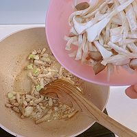 下饭菜——肉丝杏鲍菇的做法图解6