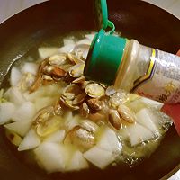 #少盐饮食 轻松生活#萝卜蛤蜊汤的做法图解11