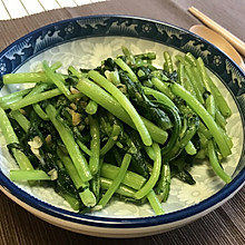 吃点素：蒜蓉茼蒿，5分钟快手菜