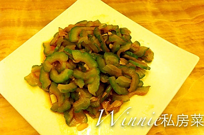 Winnie私房菜--清炒苦瓜