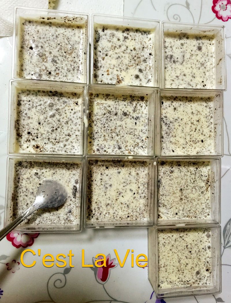 奥利奥冰激凌的做法