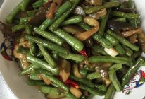 茄子烧豆角的做法
